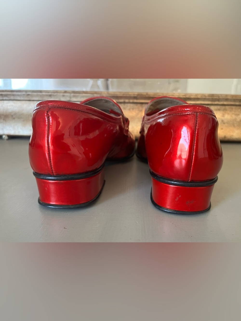 GUCCI Ruby Red Patent Leather Loafers sz. 6.5. - Picture 5 of 13